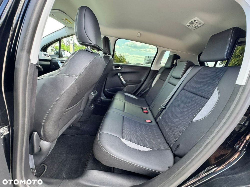 Peugeot 2008 PureTech 110 GPF Stop&Start EAT6 Allure - 24