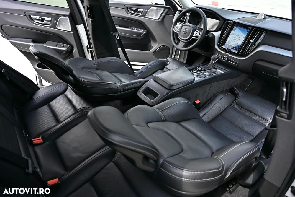 Volvo XC 60 D5 AWD Geartronic Inscription - 16