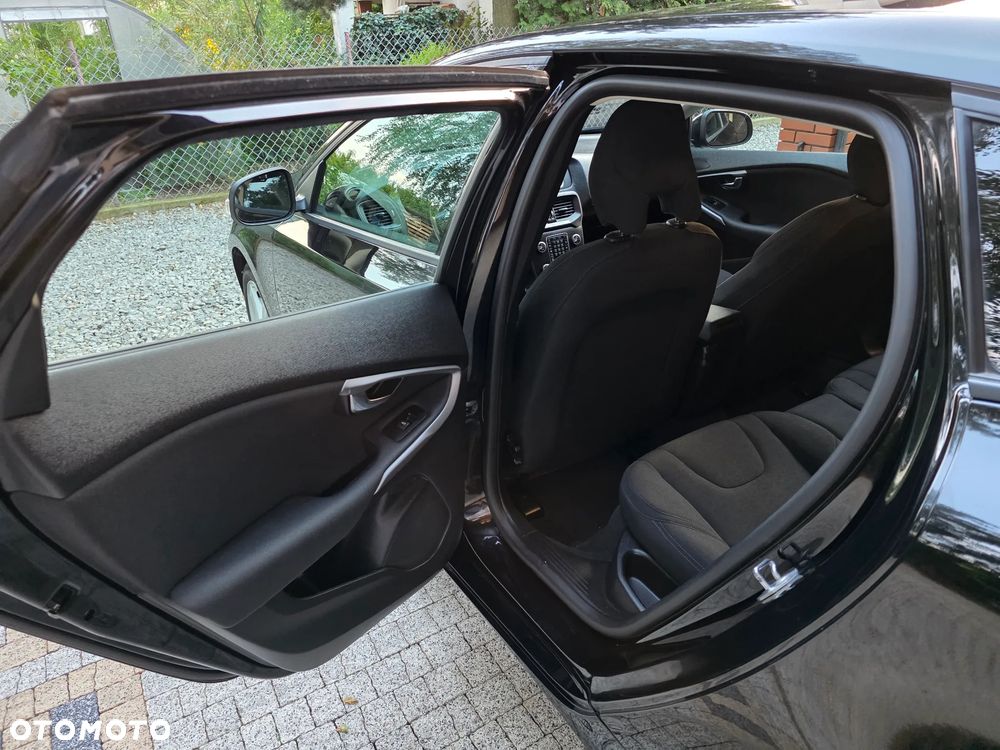 Volvo V40 - 19