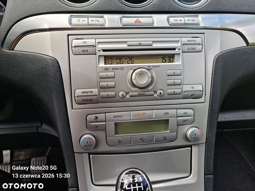 Ford S-Max - 33