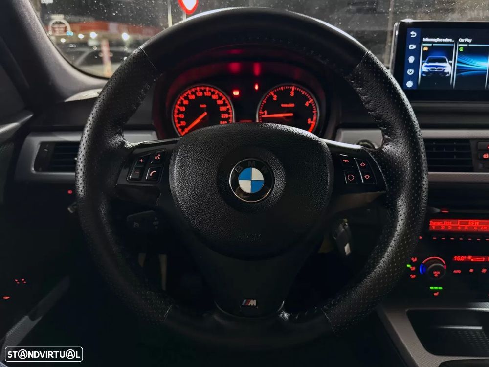 BMW 320 d - 16