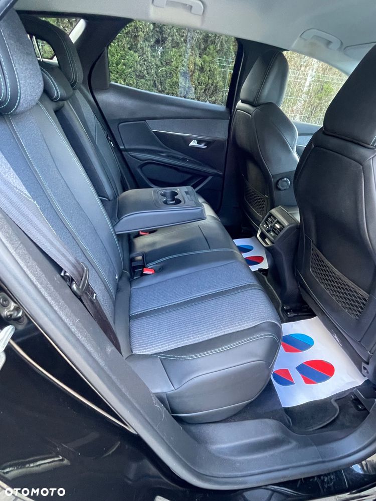 Peugeot 3008 1.6 PureTech Hybrid PHEV Active Pack S&S EAT8 - 24