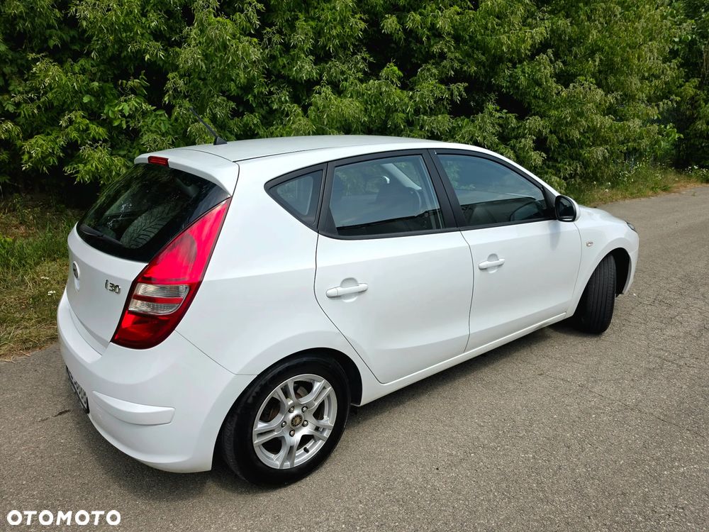 Hyundai i30 1.4 Classic - 15