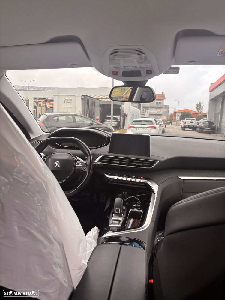 Peugeot 3008 BlueHDi 130 Stop & Start EAT8 Allure - 7
