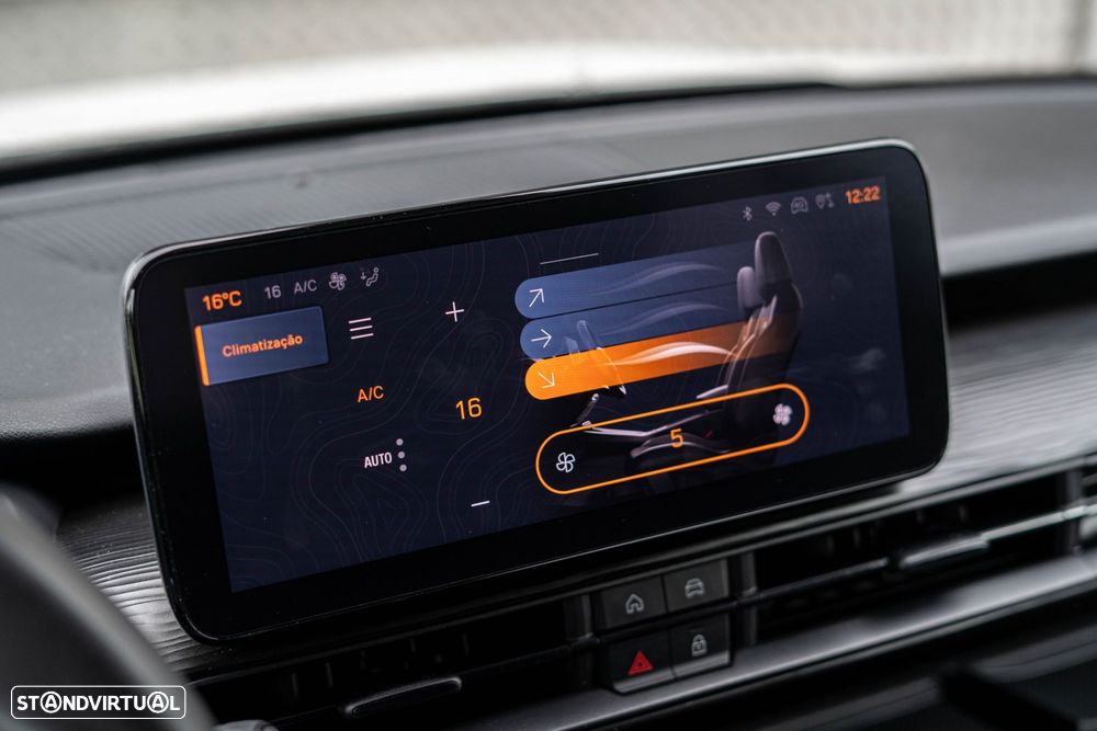 Jeep Avenger 1.2 GSE T3 Altitude - 29