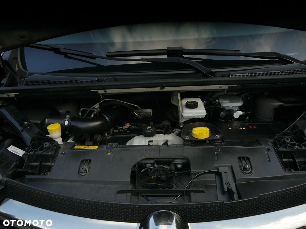 Opel Vivaro - 37