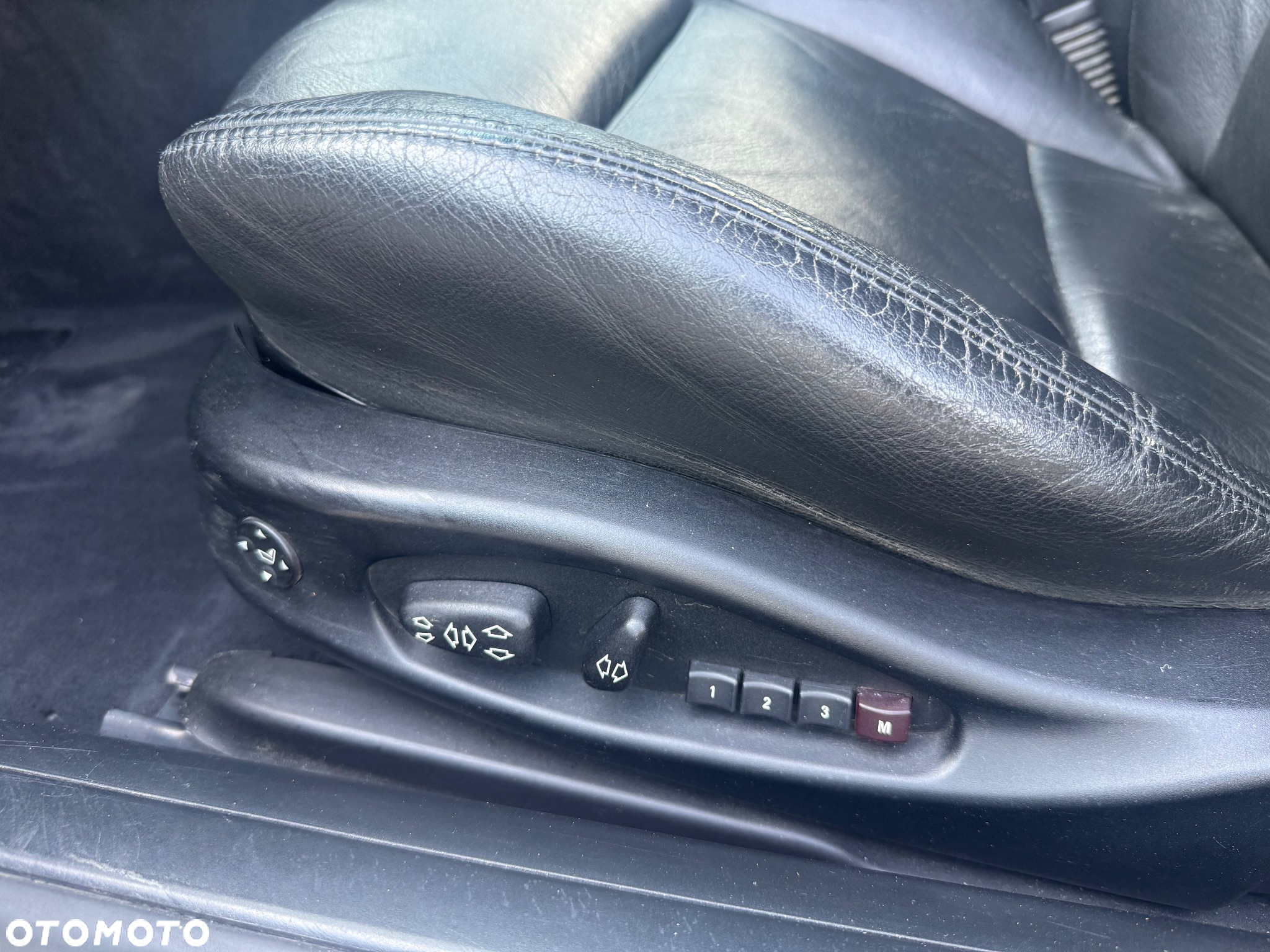 BMW Seria 3 325 Ci - 8