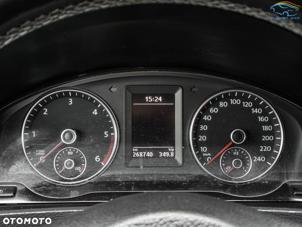 Volkswagen Multivan - 26