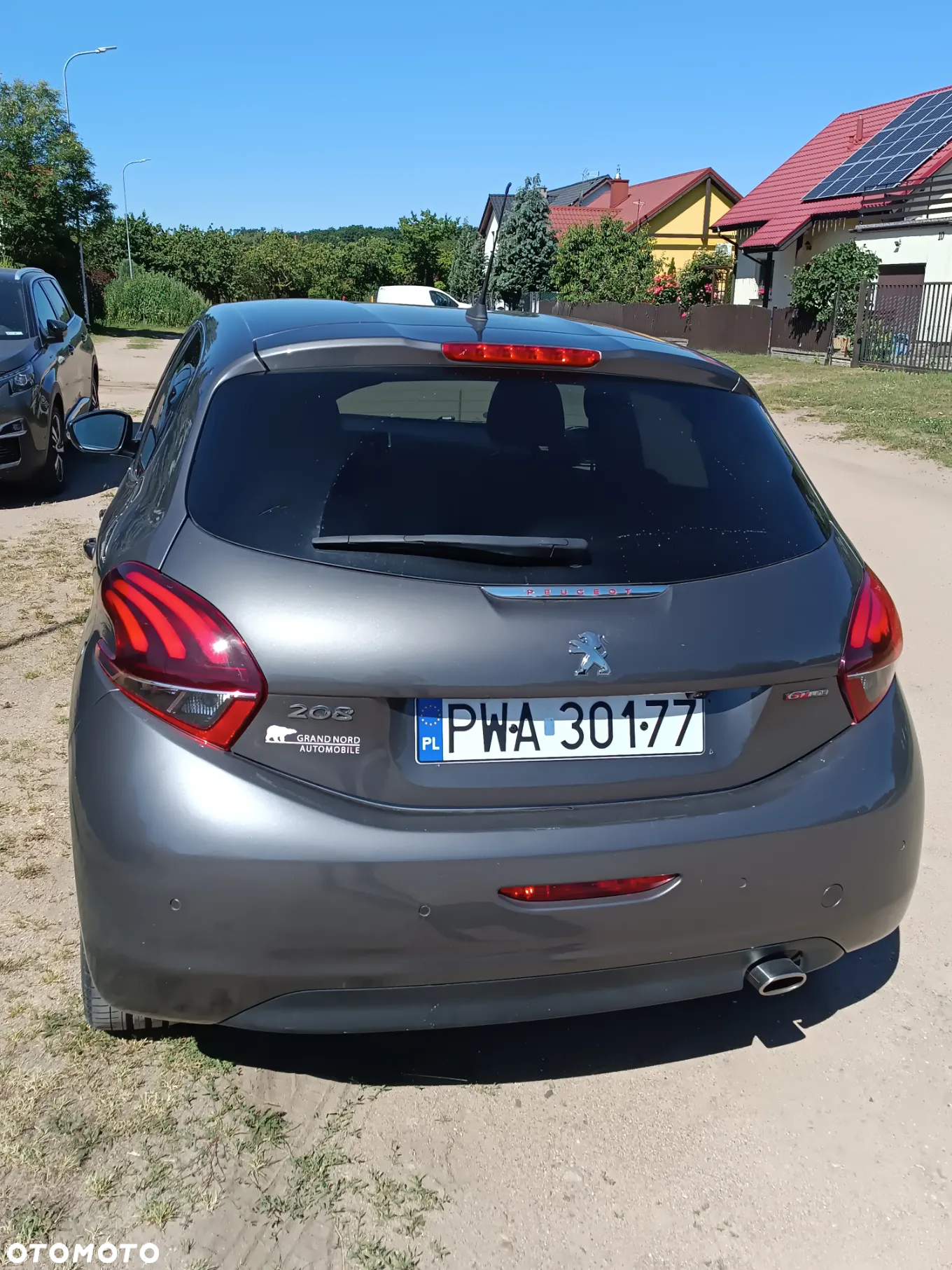 Peugeot 208 - 7
