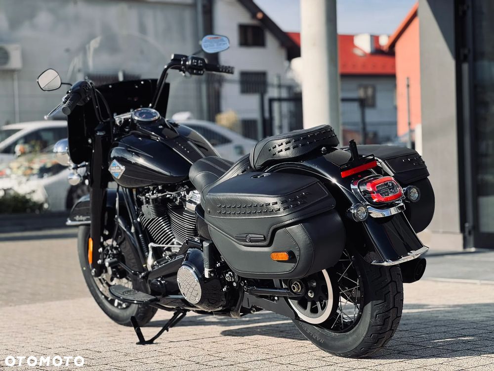 Harley-Davidson Softail Heritage Classic - 18