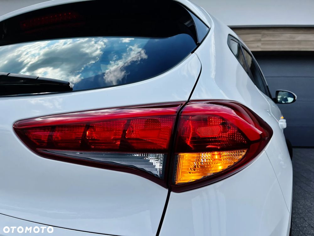 Hyundai Tucson blue 1.6 GDi 2WD Navi - 14