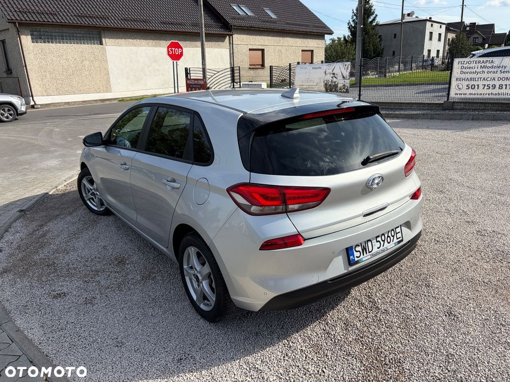 Hyundai i30 1.4 T-GDI DCT Passion Plus - 8