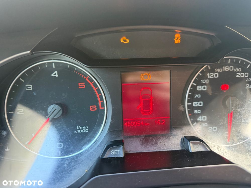 Audi A4 Avant 2.0 TDI - 8