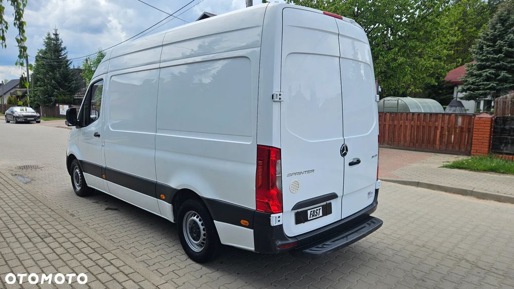 Mercedes-Benz SPRINTER 311CDI 37 - 6