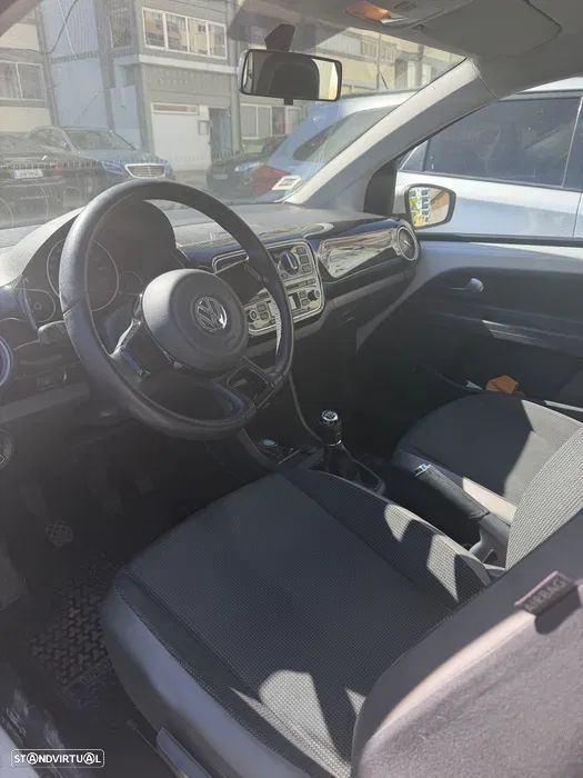 VW Up! Standard - 7