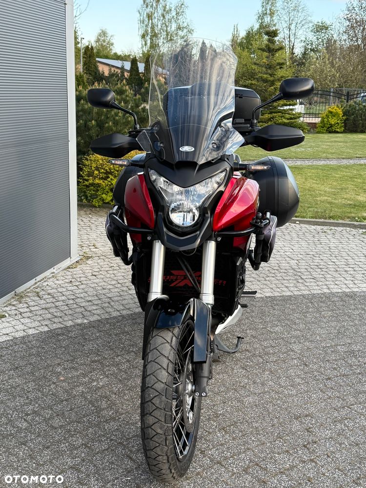 Honda VFR - 27