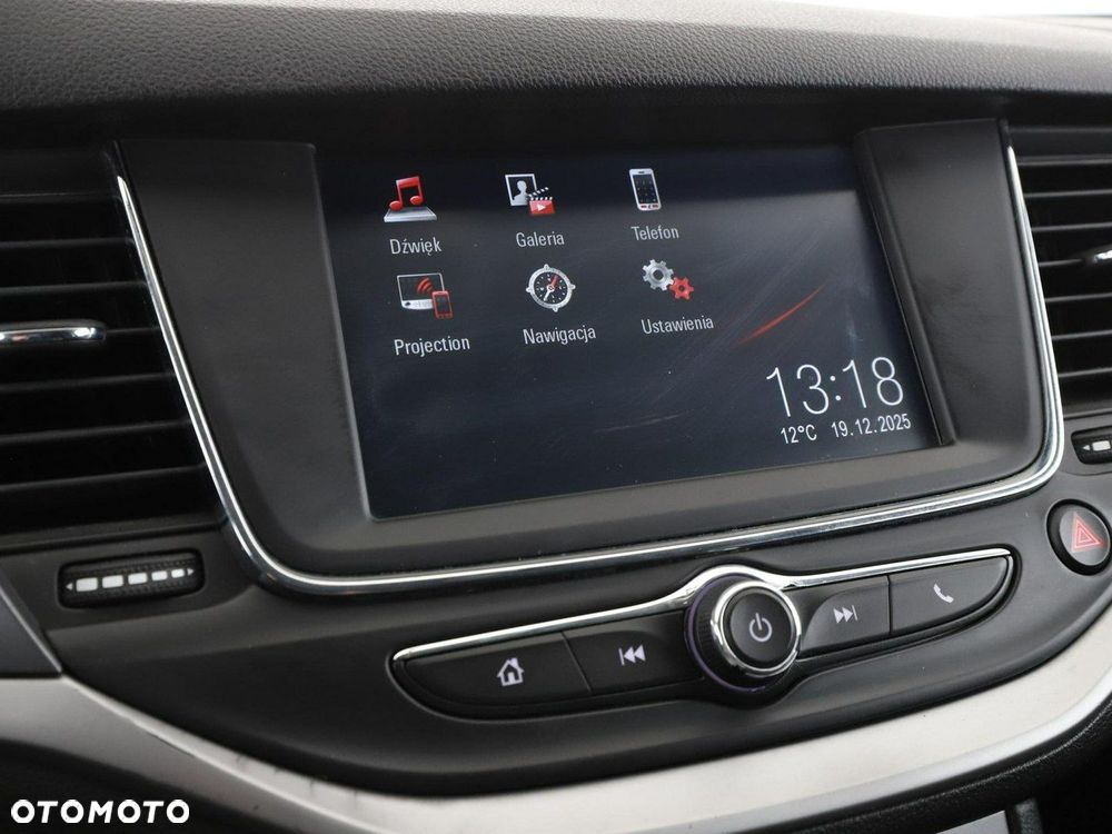 Opel Astra 1.6 D Start/Stop 120 Jahre - 23