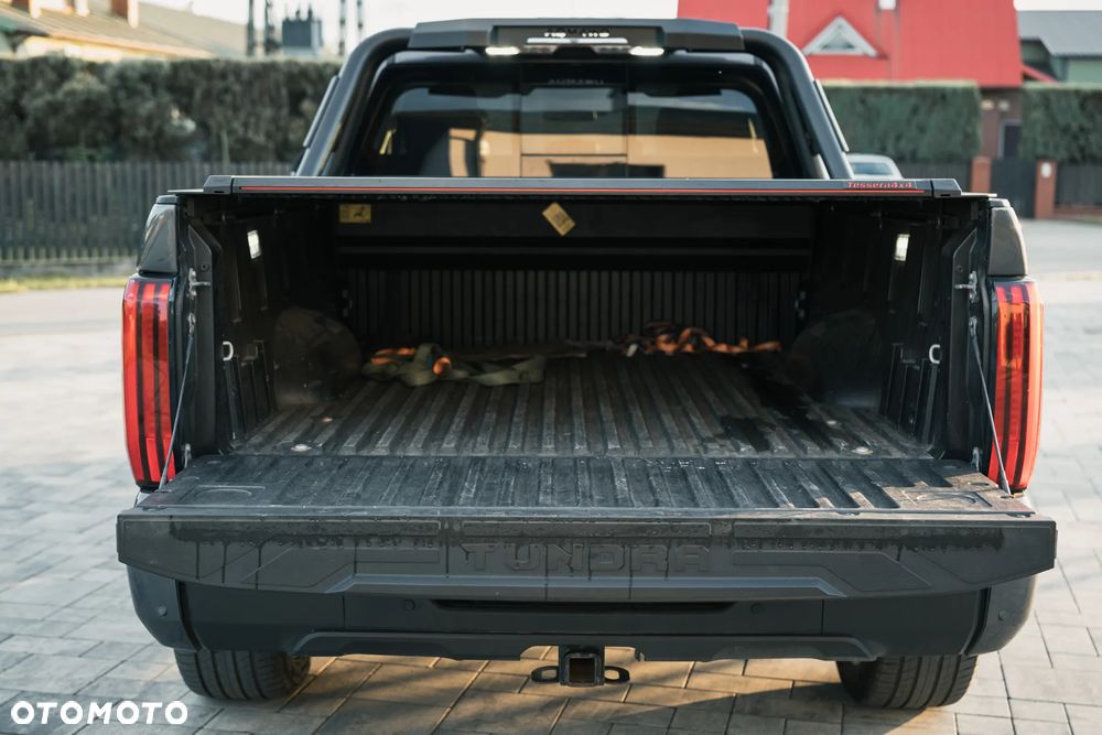 Toyota Tundra - 9