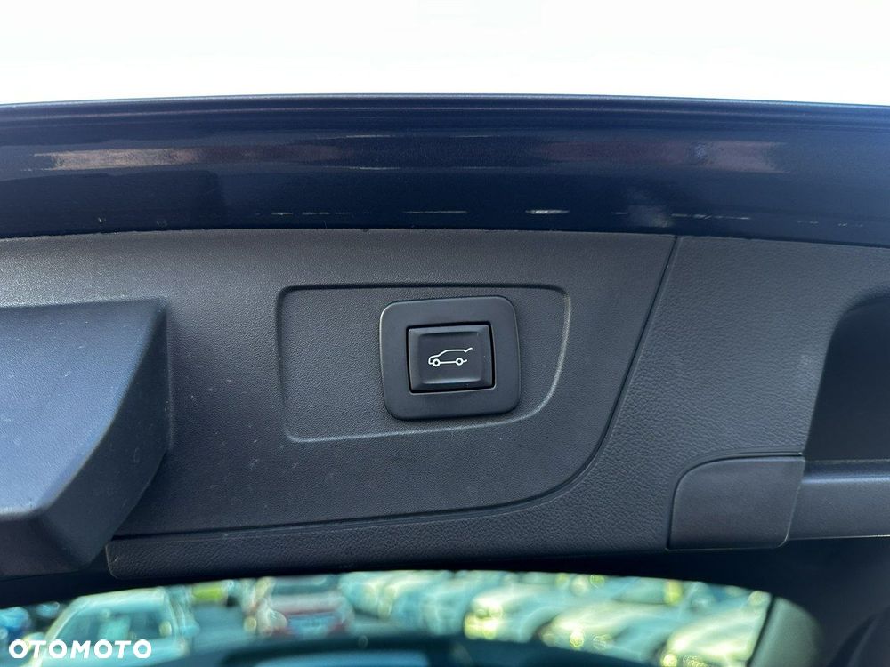 Opel Insignia - 25