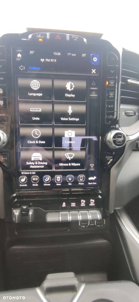 RAM 1500 Crew Cab Laramie - 18