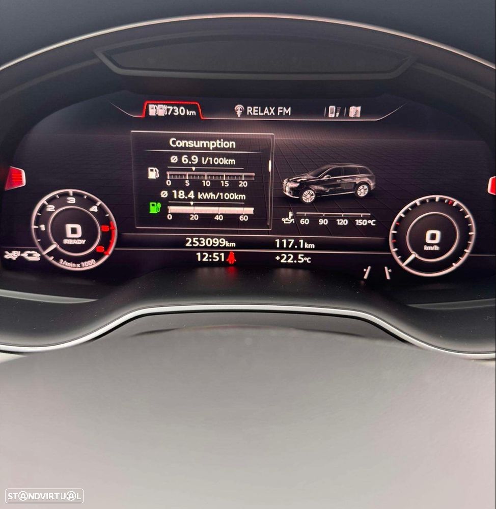 Audi Q7 3.0 TDI E-tron quattro S-line Tiptronic - 11