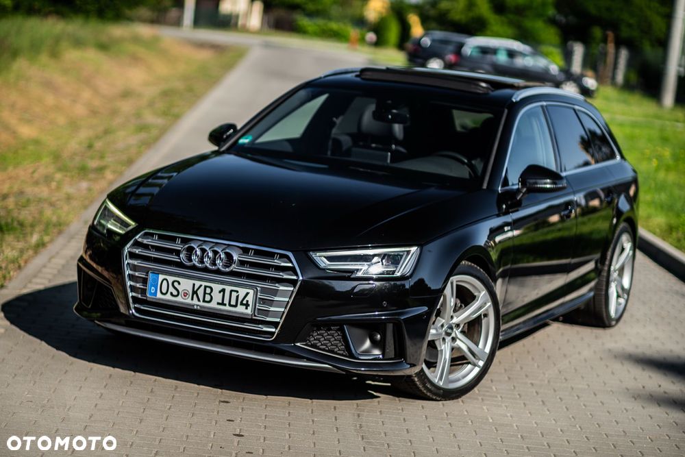 Audi A4 Avant 40 TFSI S tronic S line - 14