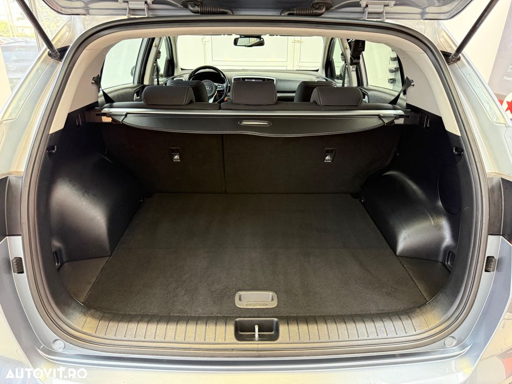 Kia Sportage 1.6 CRDI AWD DCT SPIRIT - 12