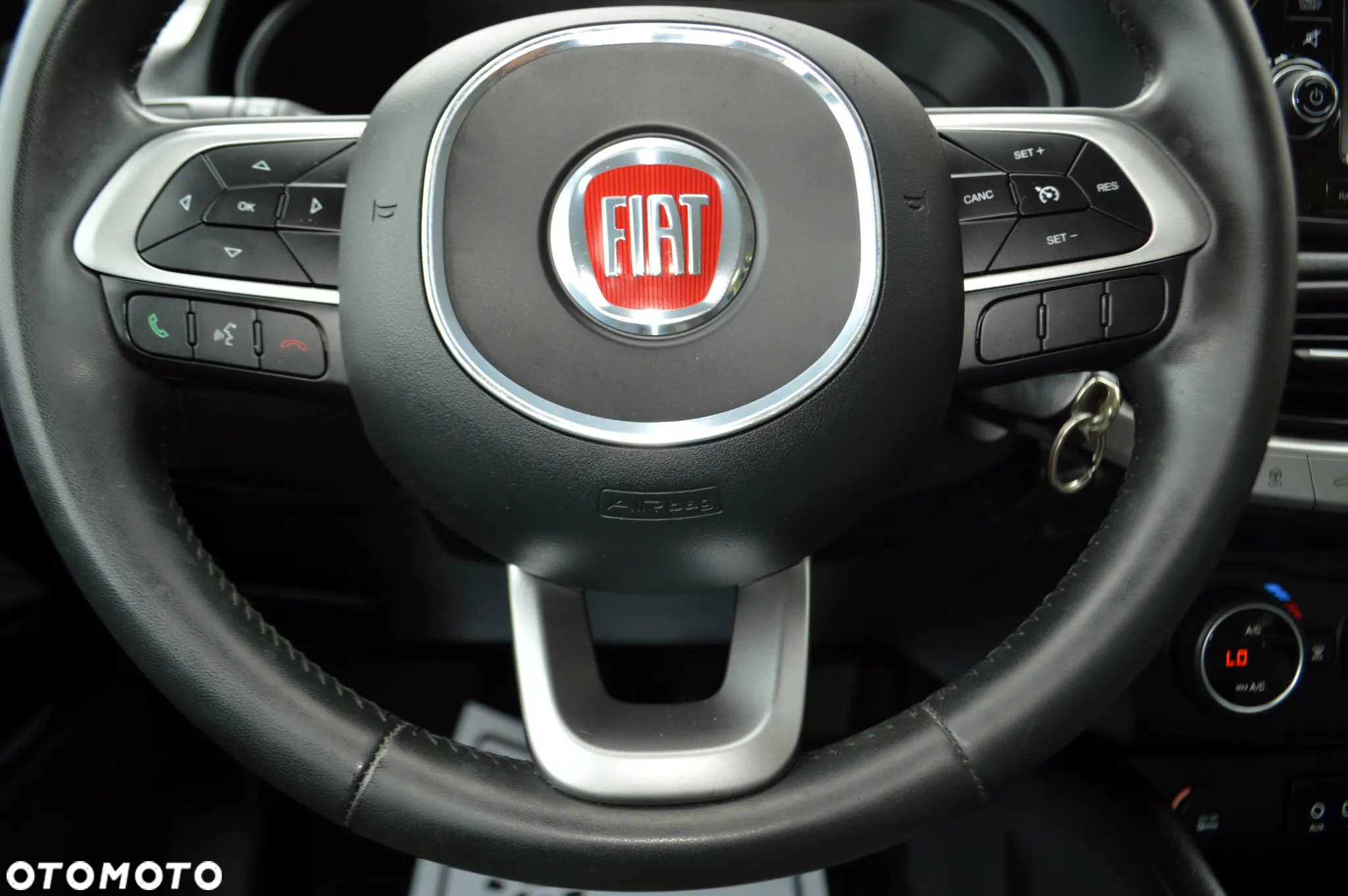Fiat Tipo - 18