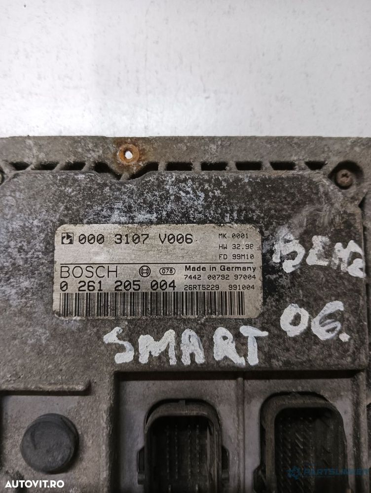 Calculator ecu SMART FORTWO Cabrio 450 2004 - 2007 BOSCH 0003107v006 0261205004 - 2