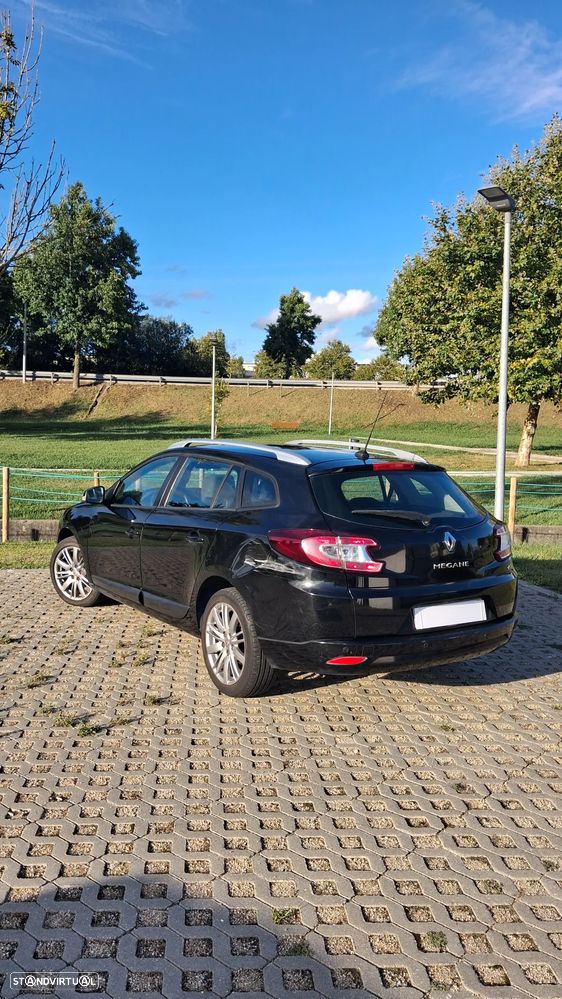 Renault Mégane Sport Tourer dCi 90 FAP Expression - 2