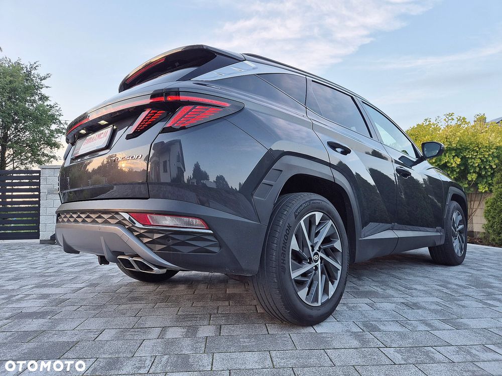 Hyundai Tucson 1.6 T-GDi 48V-Hybrid 2WD DCT Trend - 17