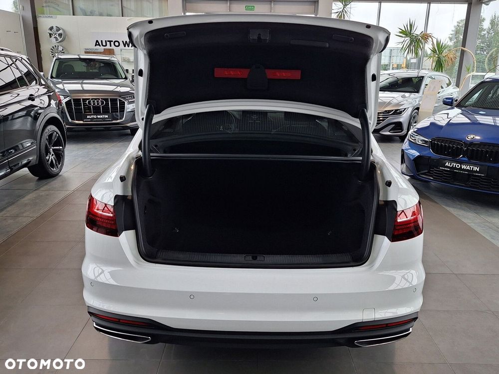 Audi A4 Limousine 2022