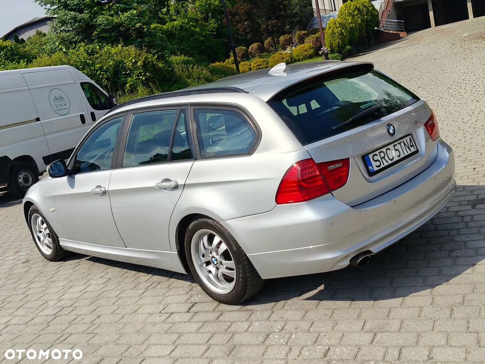BMW Seria 3 316d Edition Luxury Line Purity - 31