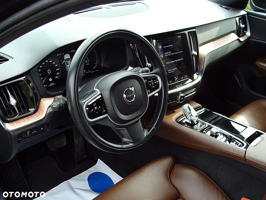 Volvo V60 T6 AWD Recharge Geartronic Inscription Expression - 15