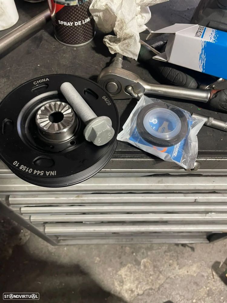 VW Golf 2.0 GTI DSG - 21