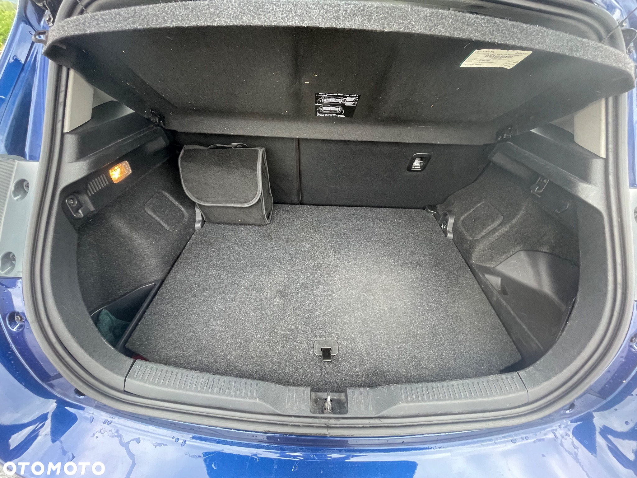 Toyota Auris - 10