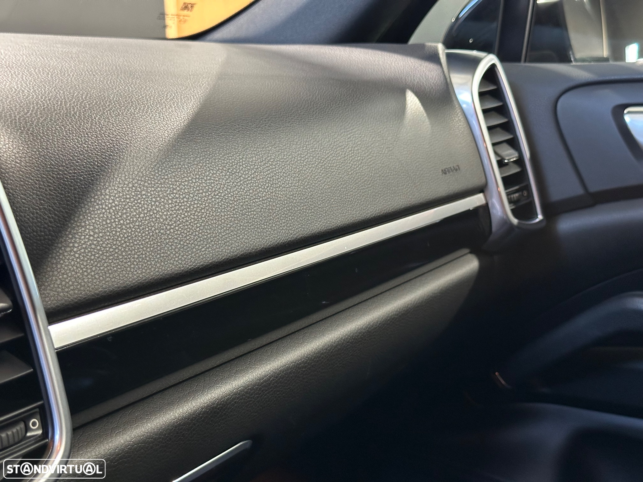 Porsche Cayenne Platinum Edition - 39