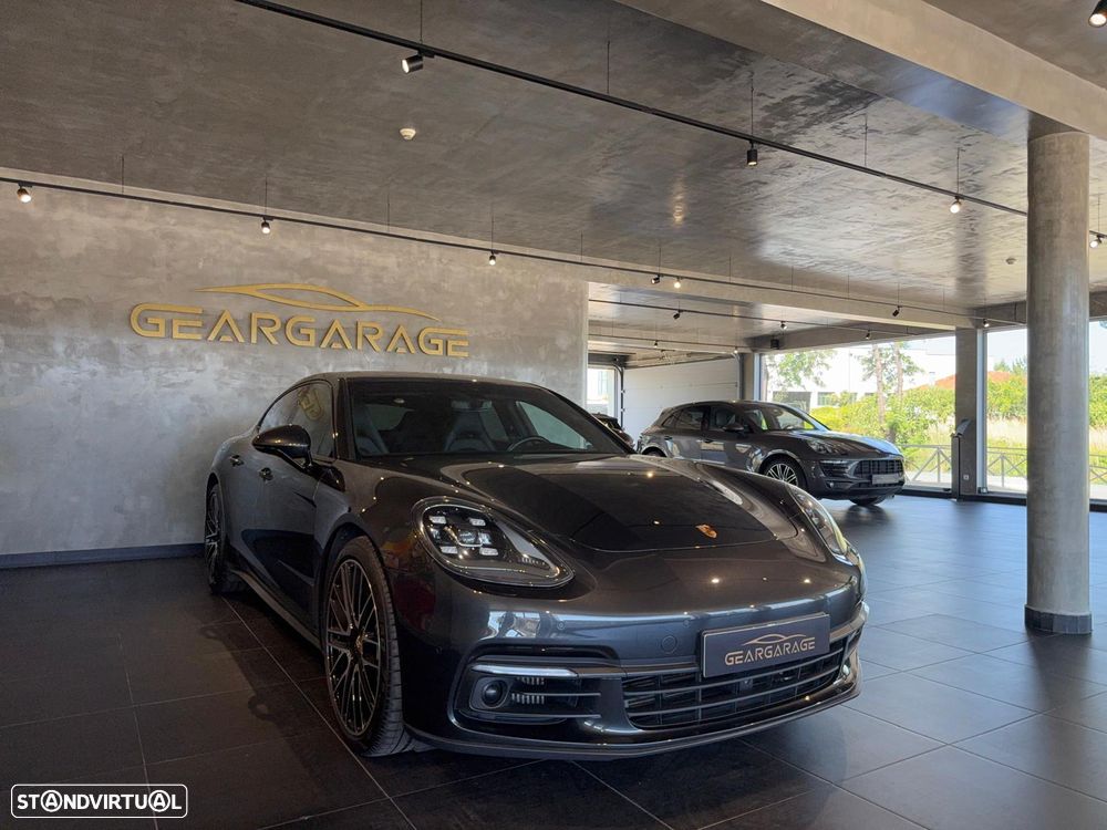 Porsche Panamera 4 S - 9