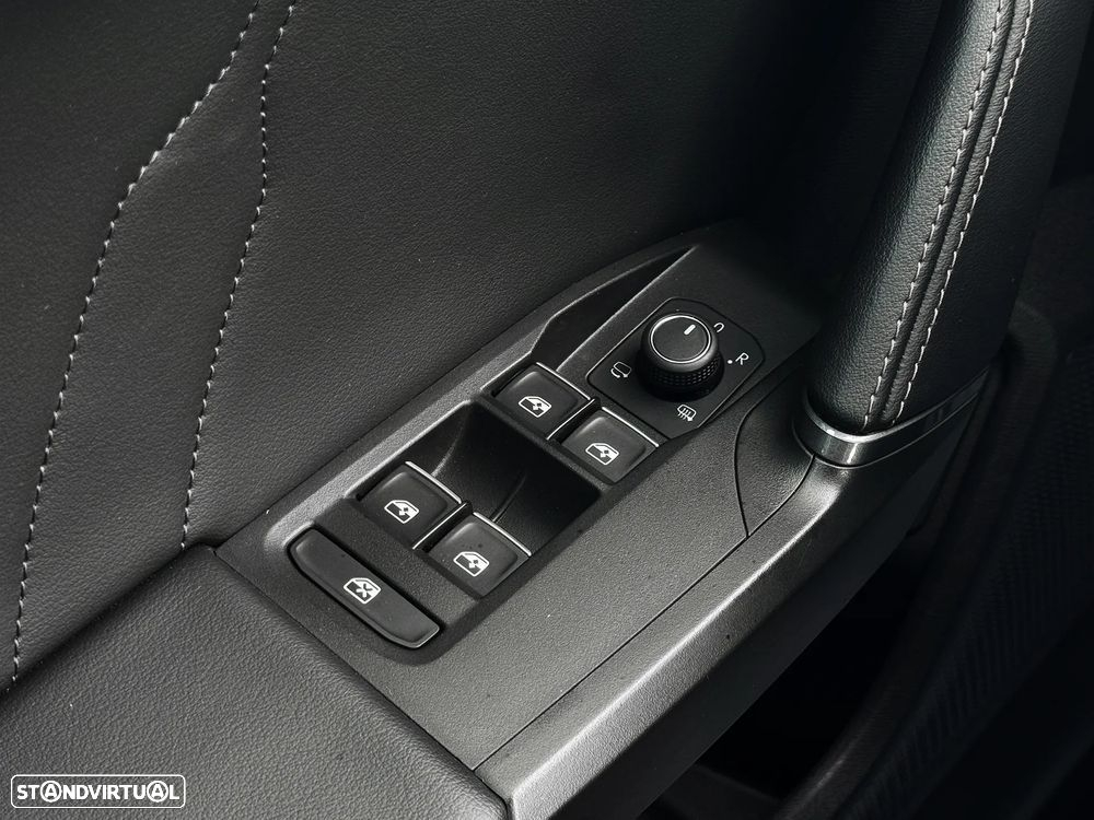 Cupra Formentor 1.4 e-Hybrid DSG - 25