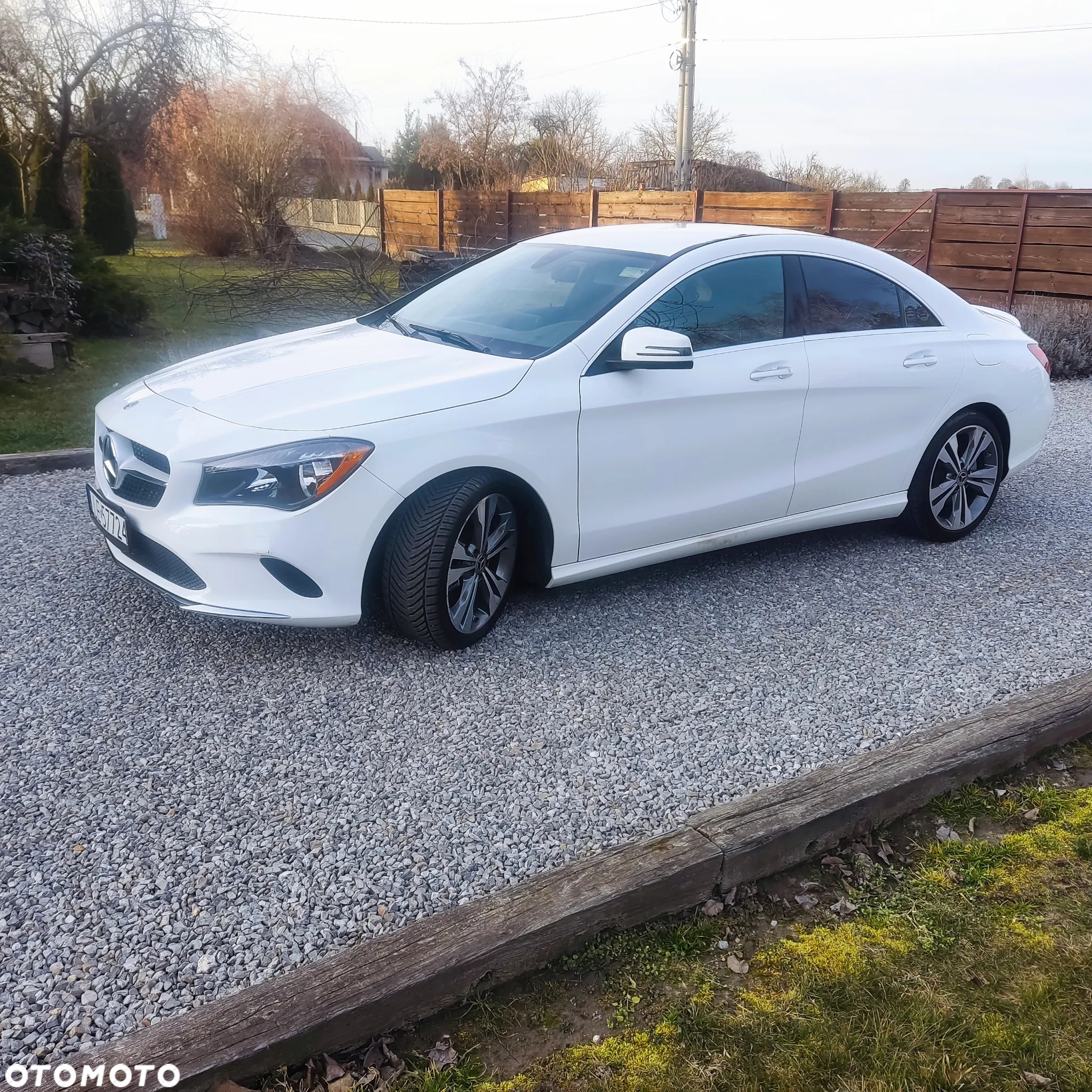Mercedes-Benz CLA 250 4Matic 7G-DCT Urban - 3