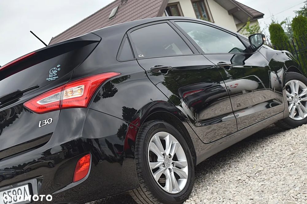 Hyundai i30 1.6 CRDI Trend - 33