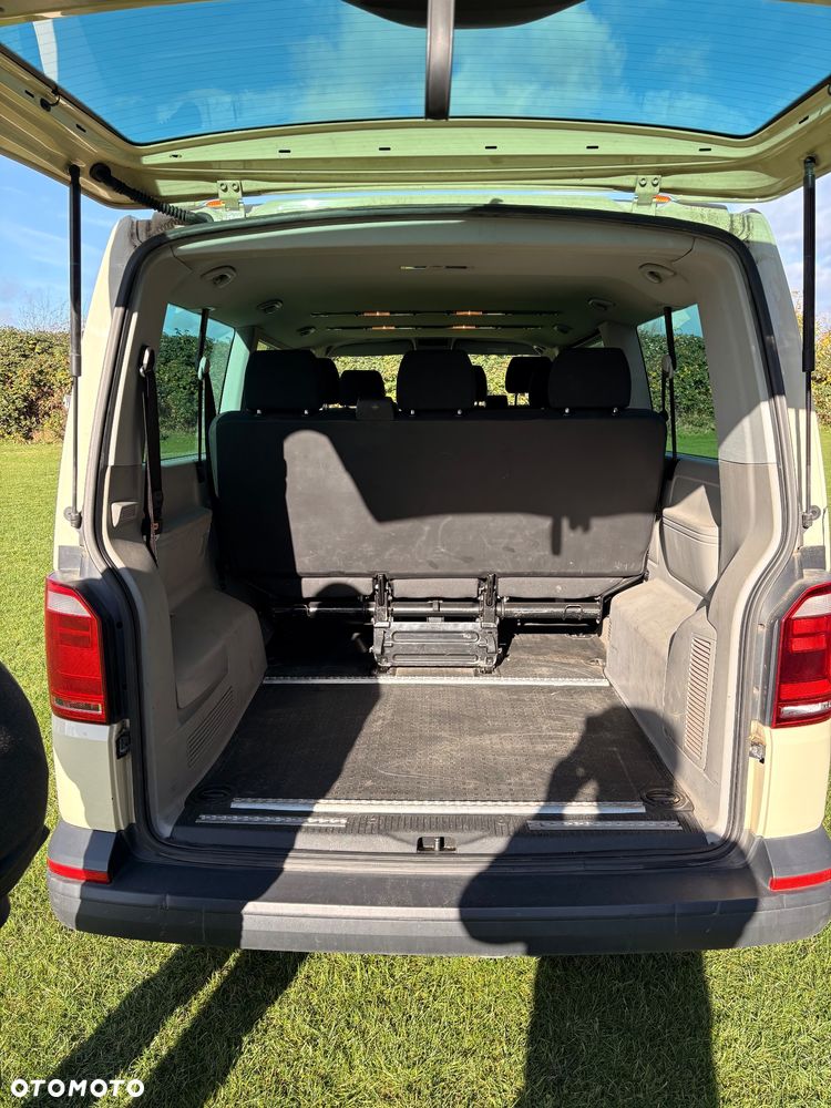 Volkswagen Caravelle 2.0 TDI L2 Highline DSG - 2