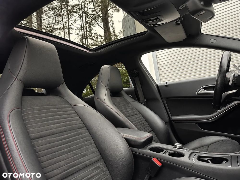 Mercedes-Benz CLA - 21