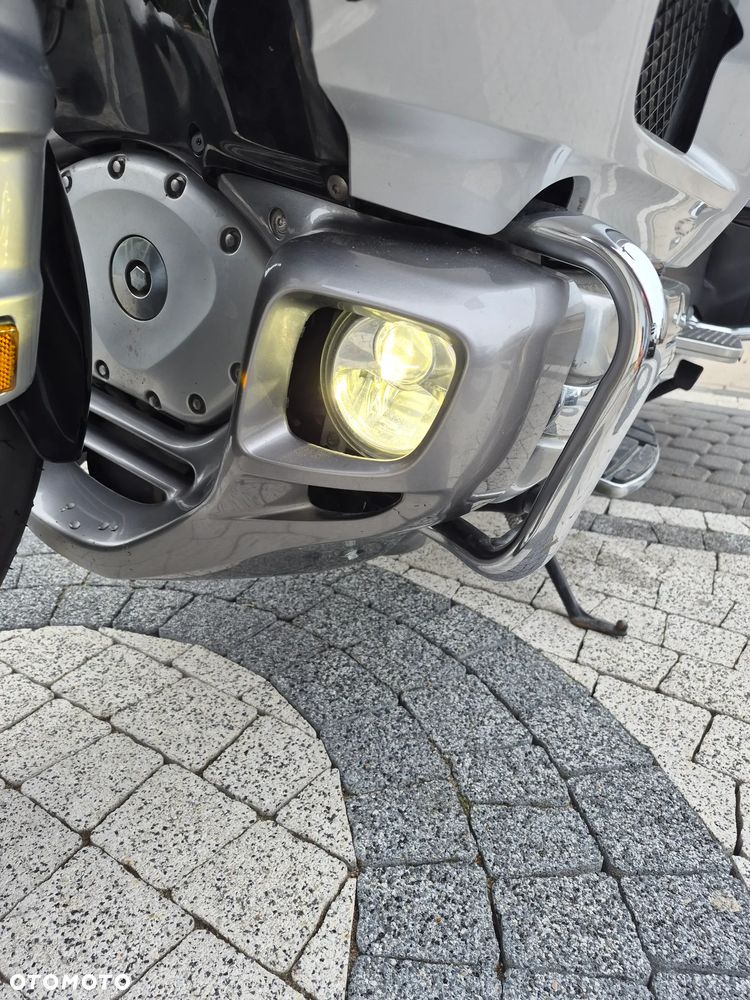 Honda GL - 11