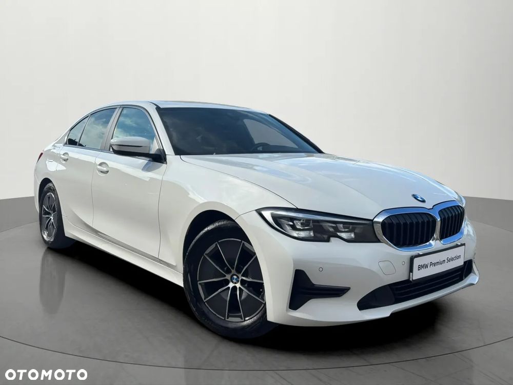 BMW Seria 3 2020 photo 4