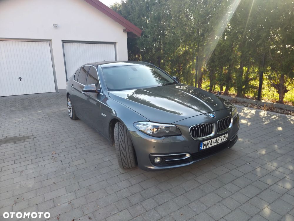 BMW Seria 5 525d xDrive Modern Line - 11