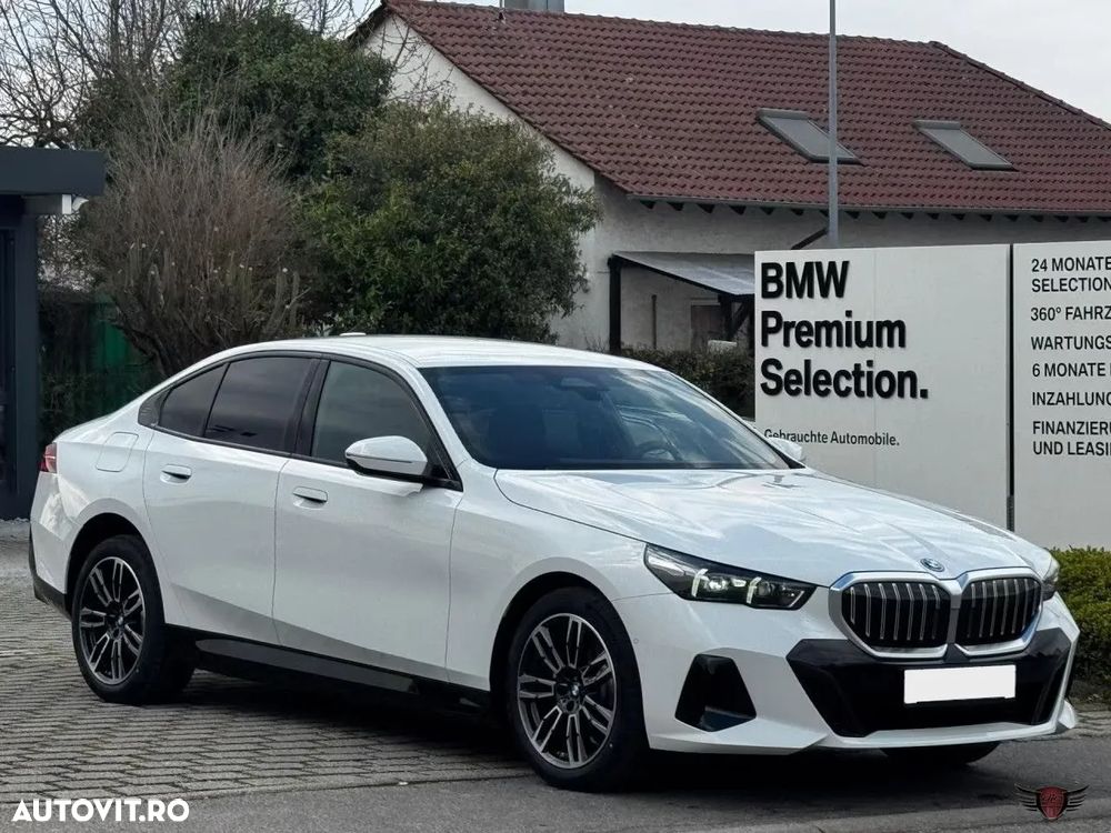 BMW Seria 5 530e xDrive Aut. - 2