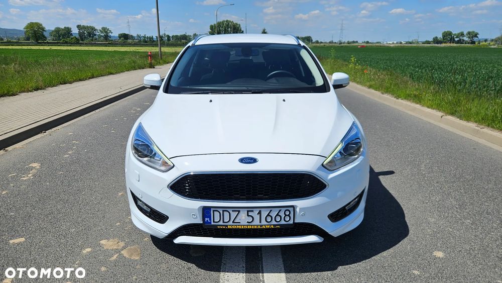 Ford Focus 1.5 EcoBoost ST-Line ASS - 36