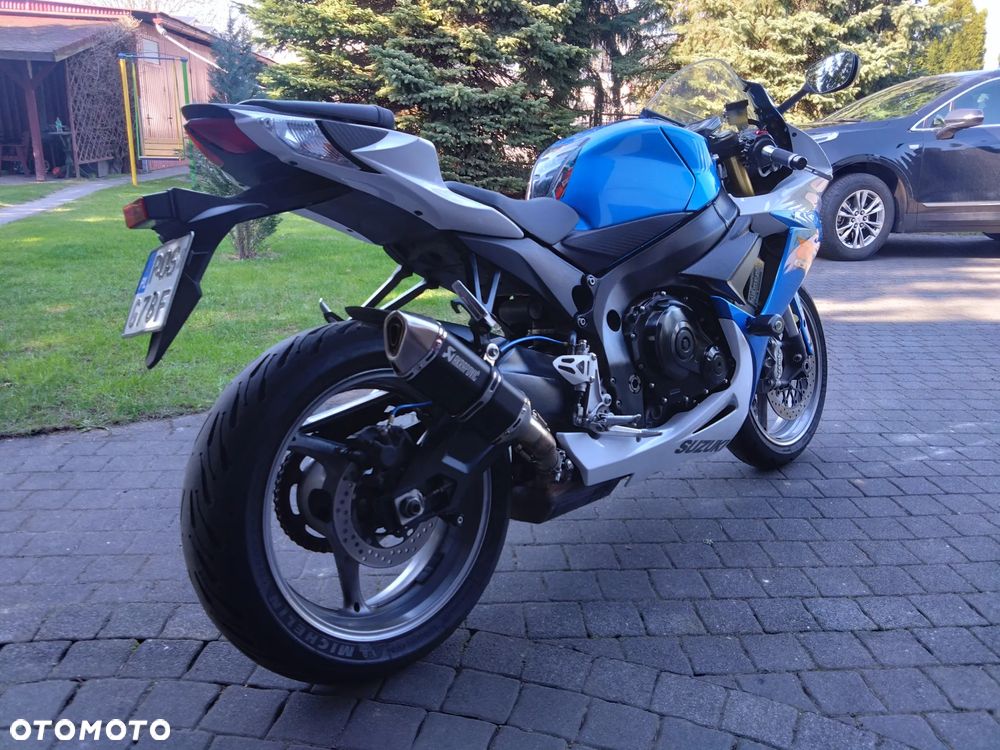 Suzuki GSX-R - 3