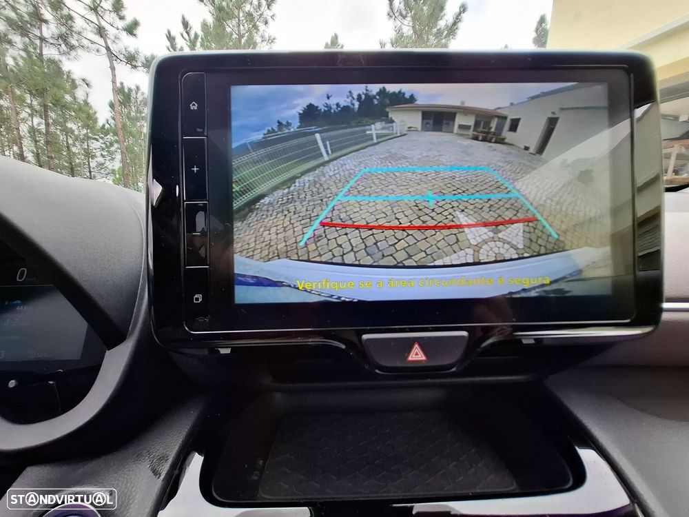 Toyota Yaris Cross 1.5 HDF Luxury - 15